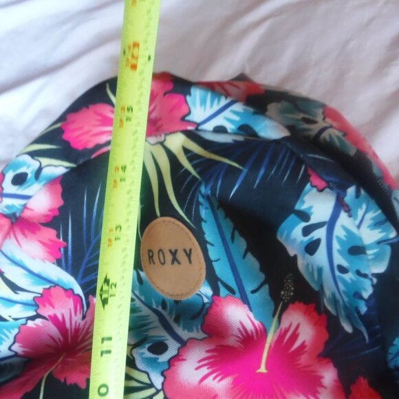 Roxy Tropical pink Hibiscus Floral pattern Puffy Backpack - Picture 3 of 10